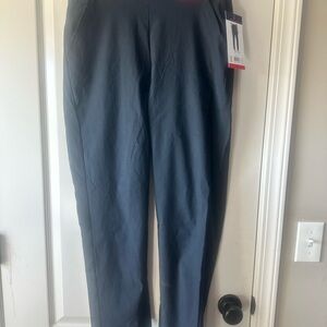Womens’s modern ambition high rise travel pant size M